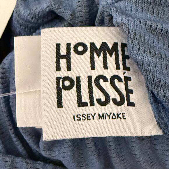 NWT Homme Plissé Issey Miyake Minimalism Sleeveless Shirt | Size 3 = L - Picture 3 of 7